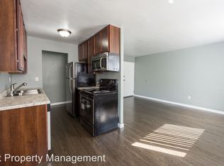 2104 22nd Ave S APT 13, Minneapolis, MN 55404