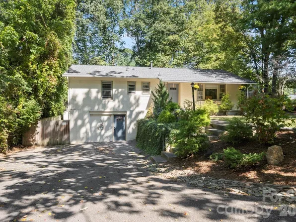196 Weston Rd, Arden, NC 28704