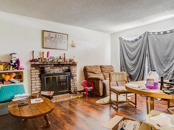 4th image of 1968 Rosewood Ln