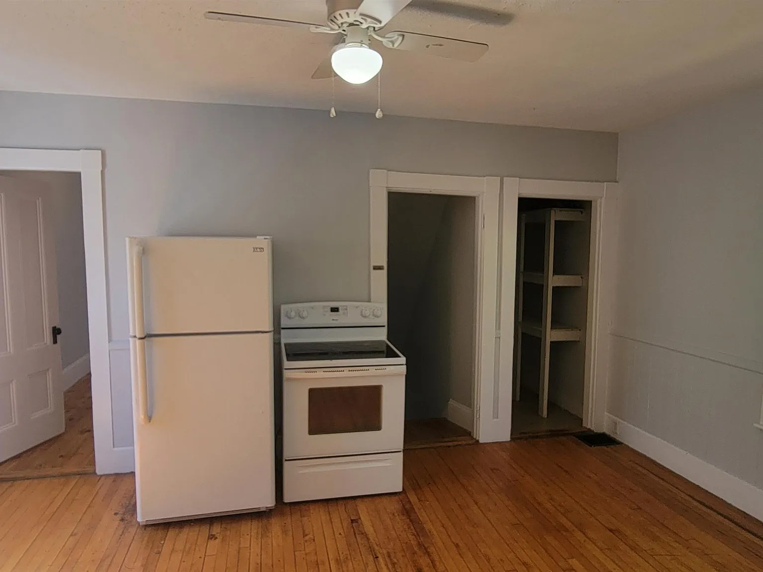 85 First St - 85B — Photo 2