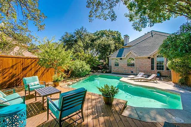 1st image of 1313 Crepe Myrtle Dr