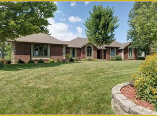 1936 N Tanglewood Ln, Nixa, MO 65714