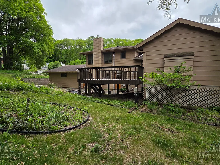 703 Northern Hills Dr NE — Photo 86