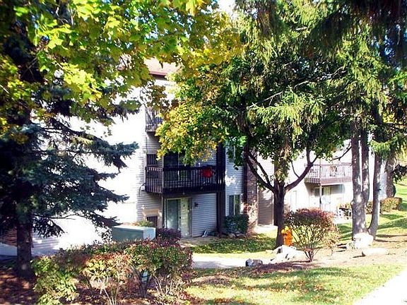 4th image of 170 Leslie Ln APT 244