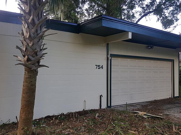 3rd image of 754 Kasimir Dr