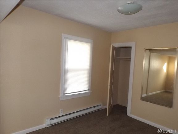 4th image of 900 1st Ave S