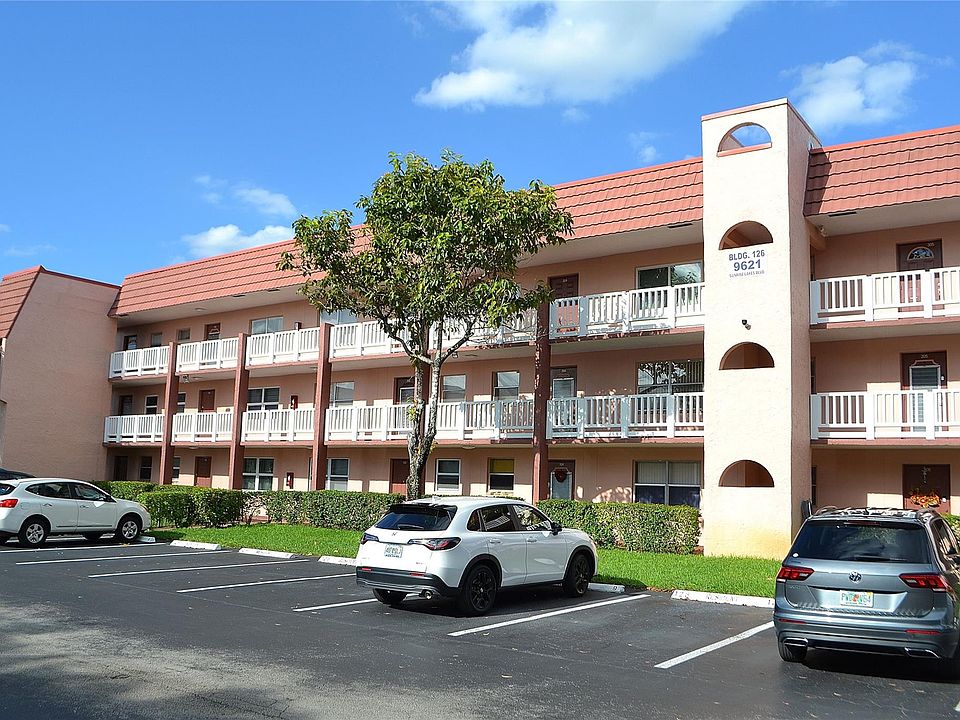1st image of 9621 Sunrise Lakes Boulevard #203