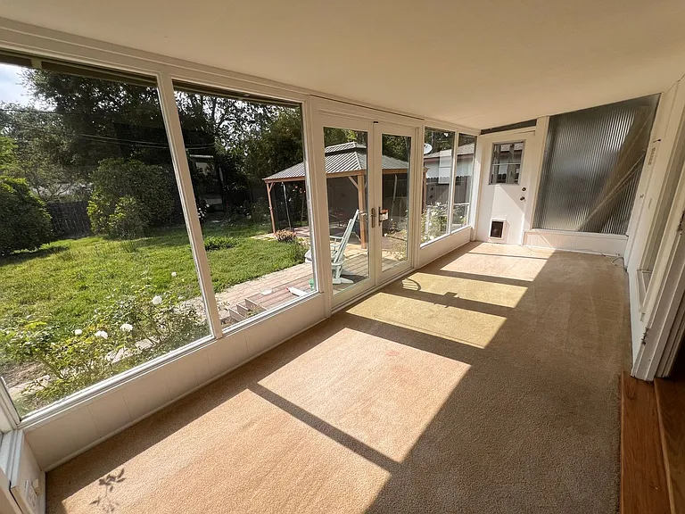 361 Avenida De La Vereda — Photo 6