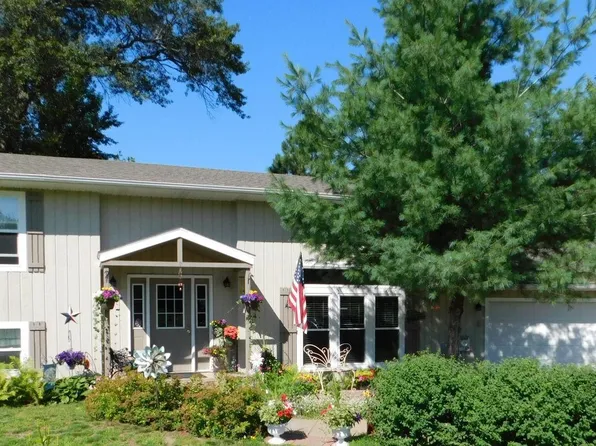 30300 Fir Trl, Stacy, MN 55079