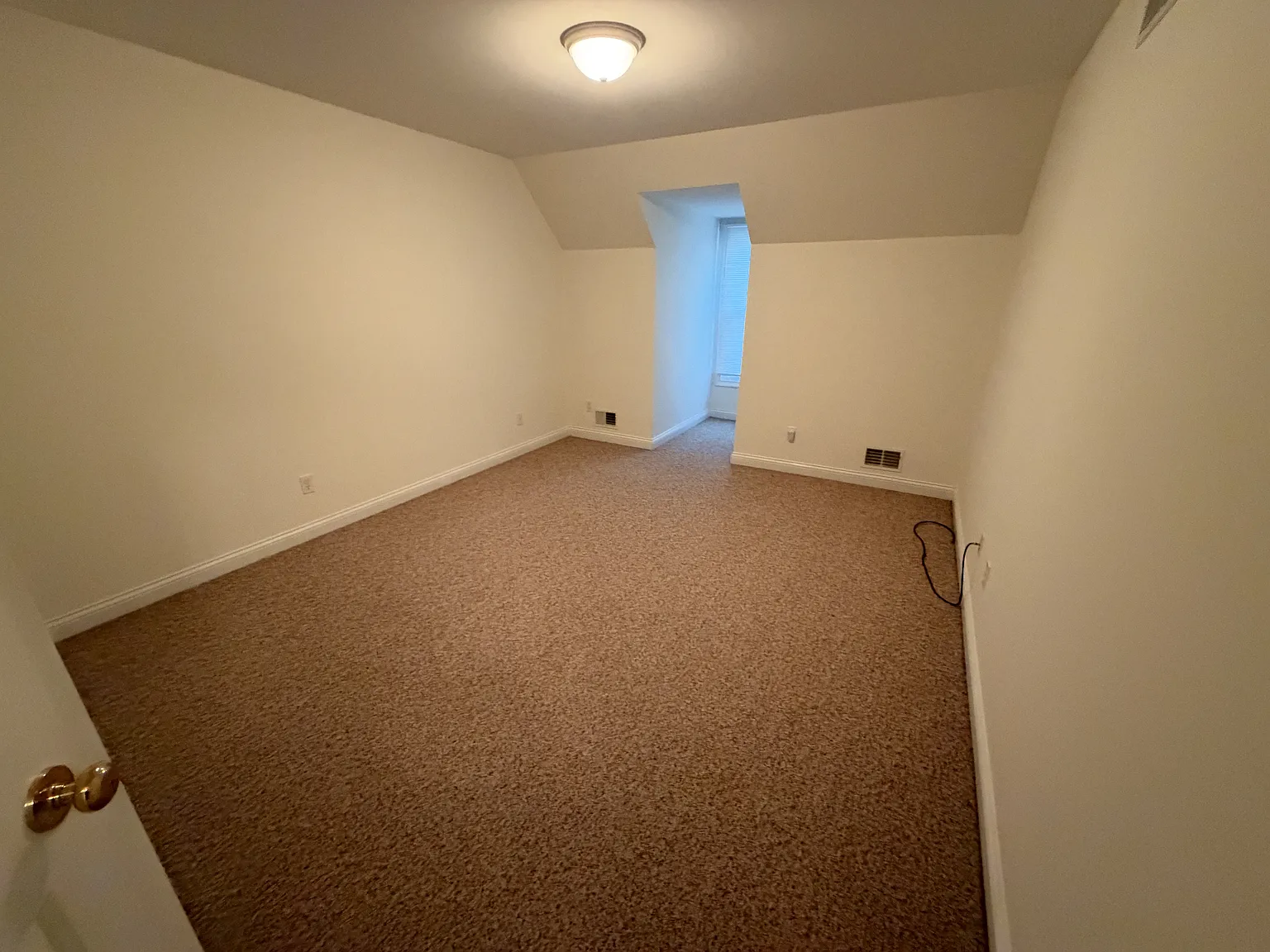 113 Manor Avenue - D — Photo 4