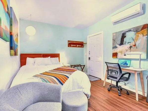 (undisclosed Address), El Paso, TX 79902