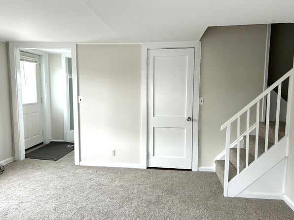 126 Gleneida Ave #B