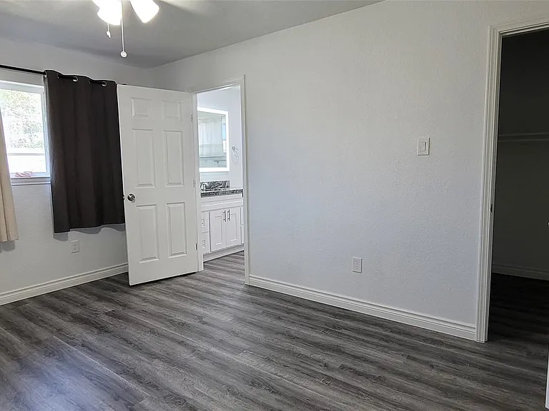 13810 Overbrook Ln — Photo 7