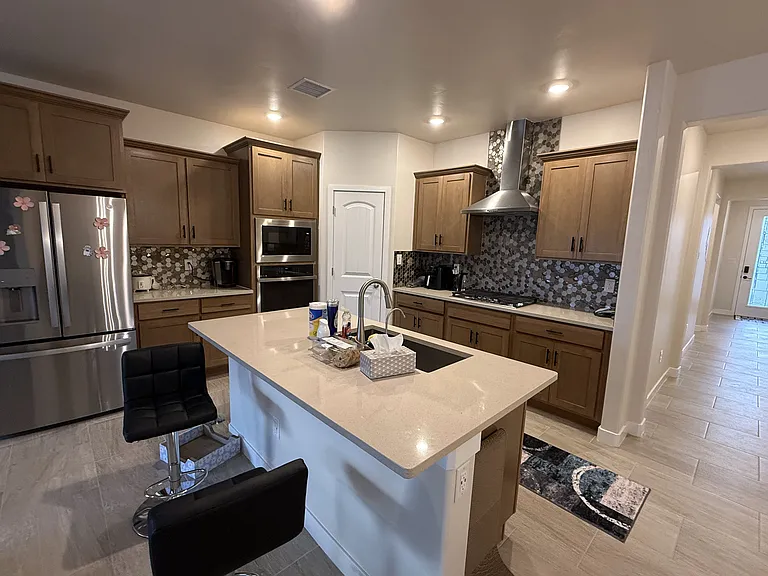 5104 Venado St — Photo 14