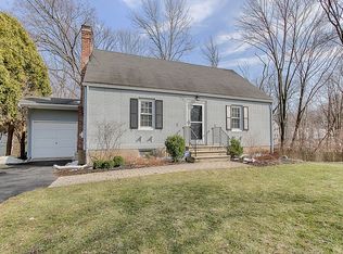 22 Watnong Rd, Morris Plains, NJ 07950