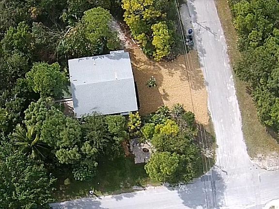4th image of 2658 Koehns Ave