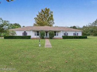 25409 Ramie Farm Rd, Lucedale, MS 39452