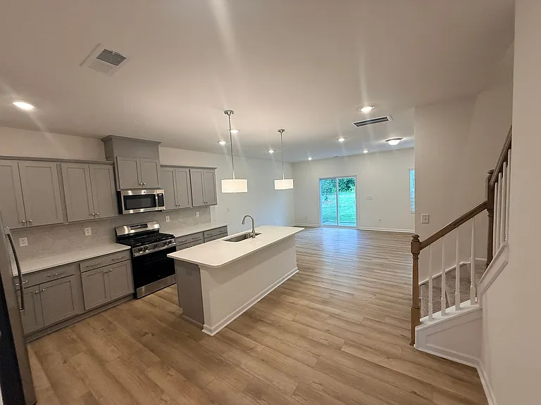 3139 Lilac Grove Dr — Photo 12