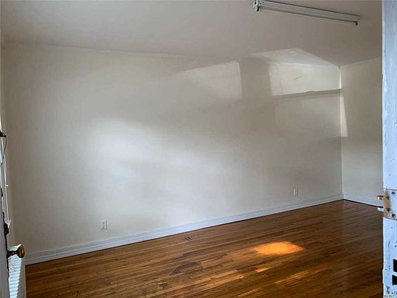 3rd image of 43-17 194th St Floor 1