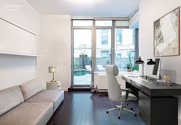 4th image of 224 W 18th St APT 1C