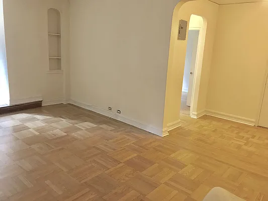 Rented by Avenues Real Estate | media 36