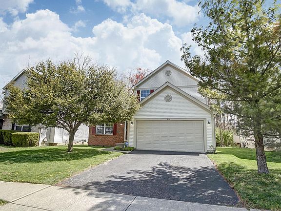 2nd image of 814 Windy Hill Ln
