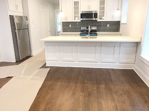 3rd image of 22-53 23rd St #2L