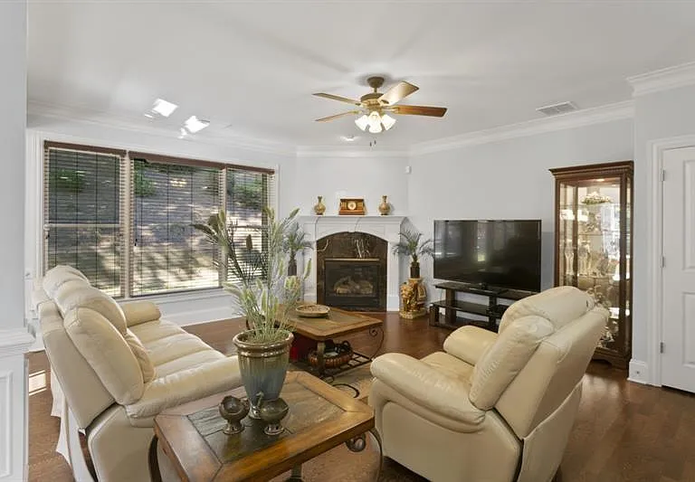 5840 Vista Brook Dr — Photo 10