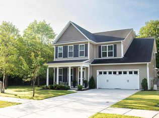 115 Bunchberry Ct, Hampstead, NC 28443
