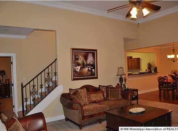 3rd image of 1404 Arbor Lakes Dr