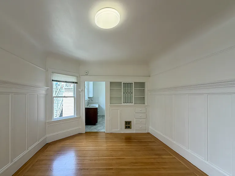 618 Cole St — Photo 5