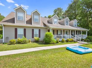 1561 April Dr, Warrior, AL 35180