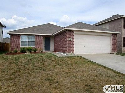 1st image of 324 Blairwood Dr