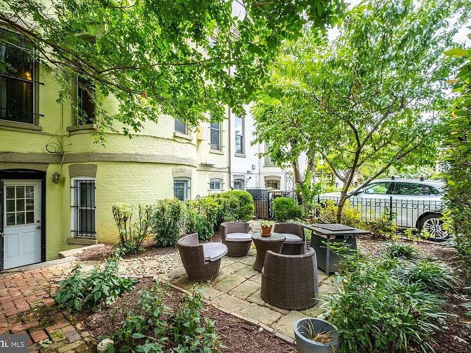 1804 Vermont Ave NW #BASEMENT