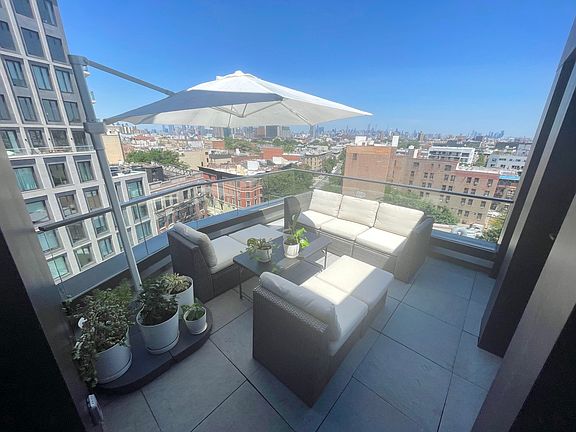 3rd image of 805 Washington Ave #8C