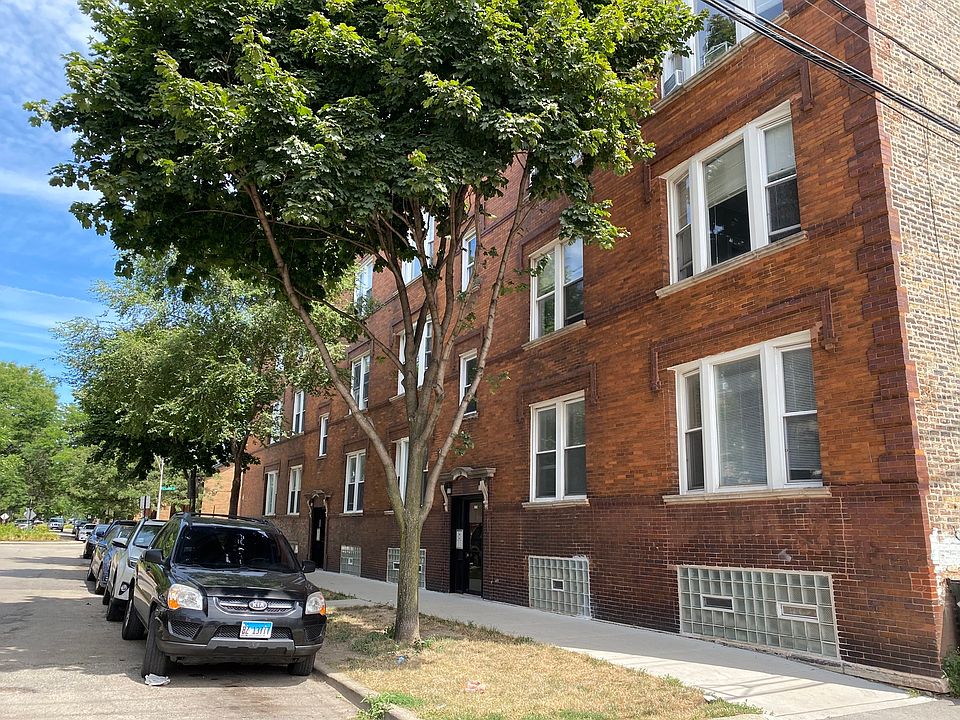 1st image of 1215 N Washtenaw Ave #1S