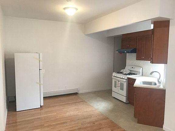 3rd image of 6815 6th Ave APT 3R