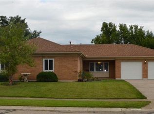 629 Ellsworth Dr, Dayton, OH 45426