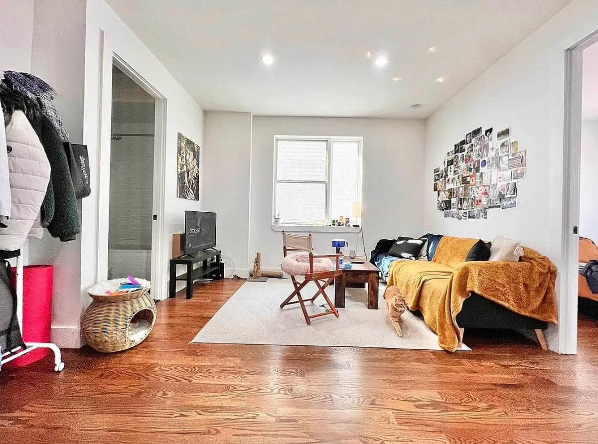 Building Photo - 2514 Cortelyou Rd #4A