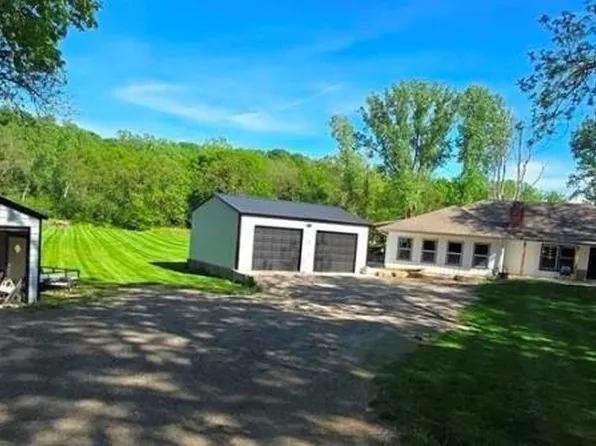 7341 SE Sycamore Dr, Holt, MO 64048