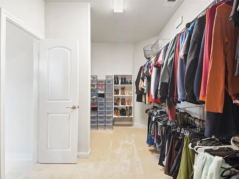 24727 Horsetooth Dr — Photo 14