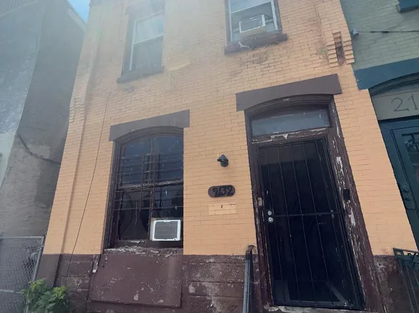 2132 W Susquehanna Ave, Philadelphia, PA 19121