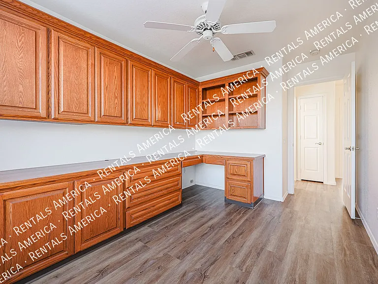 5351 W Saragosa St — Photo 24
