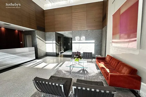 Rented by Sotheby's International Realty | media 7