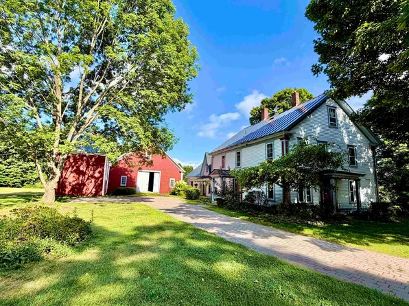 68 Doe Lane, Newbury, VT 05051