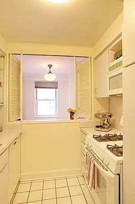 Sold by Corcoran | media 11