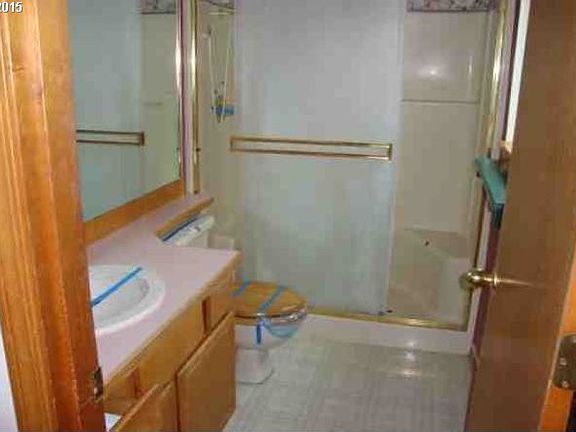 2nd image of 3920 NE 157th Ave