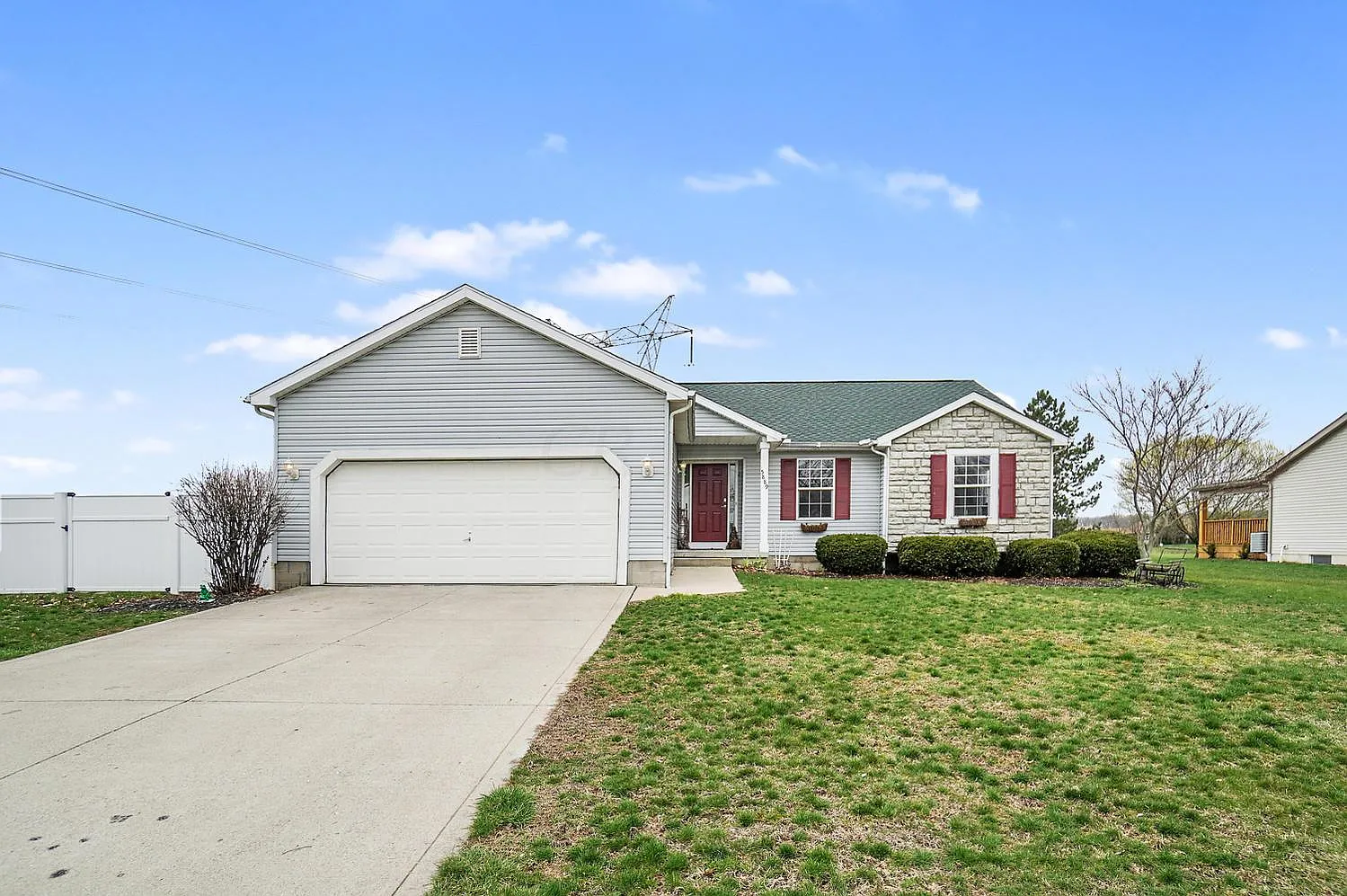 5889 Quail Run Dr photo 1