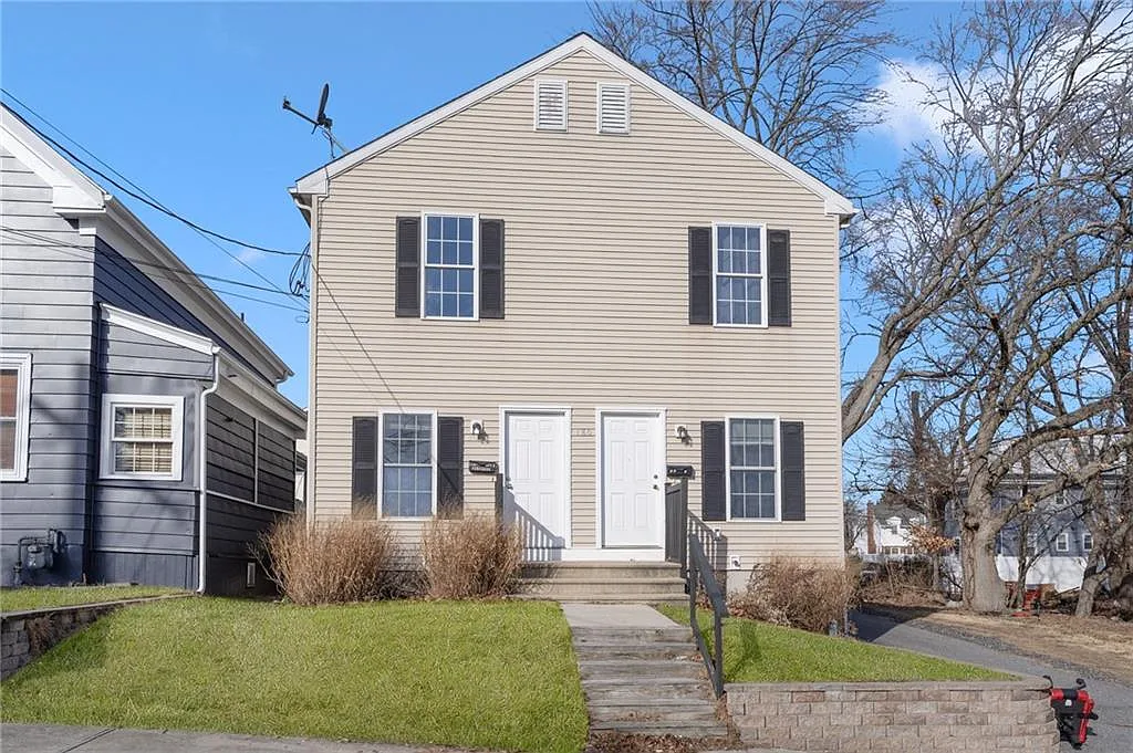 2 bed, 1.5 bath, 1560 sqft, $2,250 — Photo 2