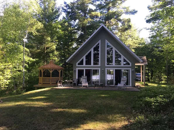 14224 365th St, Stanley, WI 54768